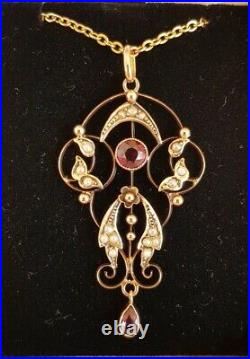 Antique 9ct gold pendant & chain. Set with Amethyst & Seed Pearls. Art Nouveau