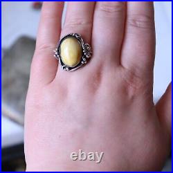 Egg Yolk Amber Set of Ring Bracelet Earrings and Collier Silver 925 Art Nouveau