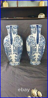 One set of Dutch art nouveau, Mosa delft blue style vases
