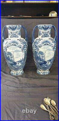 One set of Dutch art nouveau, Mosa delft blue style vases