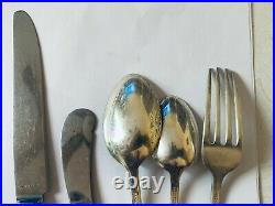 S Kirk 260 grams Stieff Repousse Sterling 5 Piece Place Setting No Mono 1924