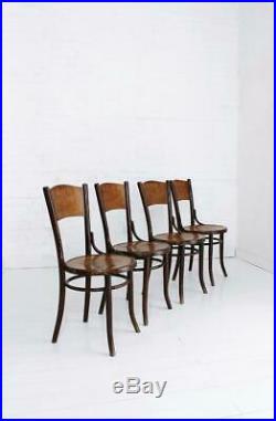 Set of Four Art Nouveau Bentwood Chairs by Thonet Mundus