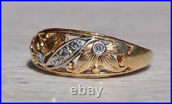Two Tone Art Nouveau Floral Band in 14K Gold set with Diamonds