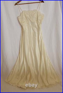 VTG? Victoria's Secret Art Nouveau Bridal Nightgown & Robe Set Ivory Satin? , L