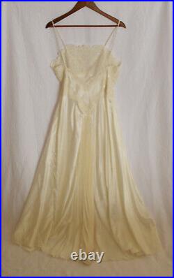 VTG? Victoria's Secret Art Nouveau Bridal Nightgown & Robe Set Ivory Satin? , L